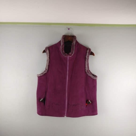 Northern Lifestyles Canadian brand Sherpa Vest Sherpa jacket, Penny Lane fauxfur - Picture 5 of 12